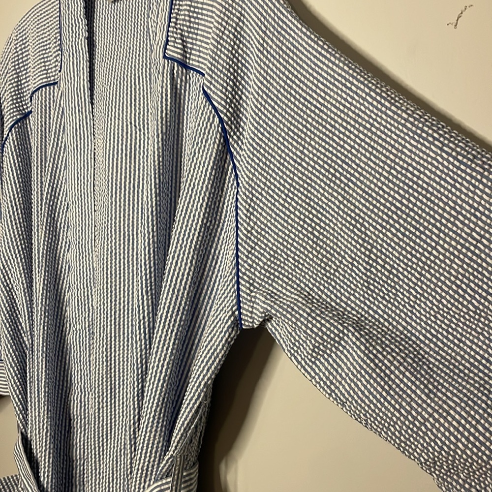 💥PIERRE CARDIN Striped Robe - Picture 7 of 11